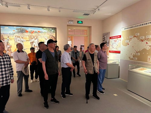 槐荫区政协机关老干部党支部开展“学思践悟强根基 银龄生辉践初心”专题培训