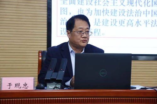 槐荫区举办区委理论学习中心组（扩大）集体学习暨法治建设专题宣讲报告会
