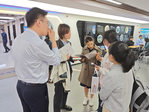 区政协举办政金协同 资本赋能 多元金融服务助力委员企业发展暨“海右路演”走进槐荫区专场活动