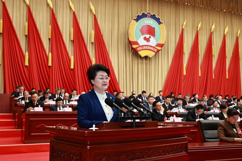 市政协十五届五次会议开幕 刘强于海田韩金峰孙开连杨峰出席 雷杰作常委会工作报告 王京文主持 刘霞作提案工作情况的报告